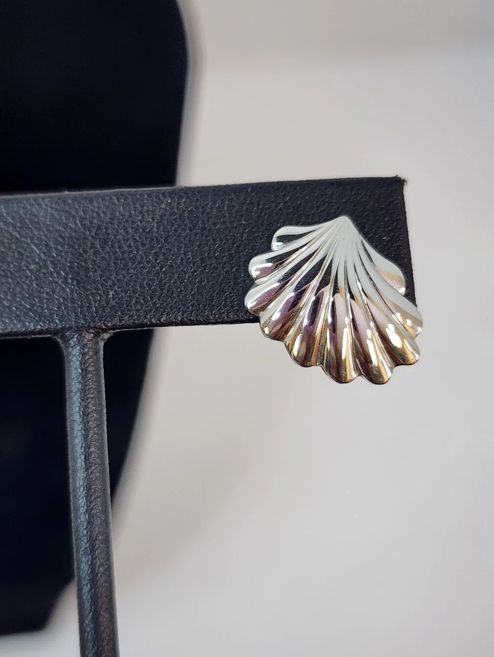 Vintage Monet Silver Tone Shell Pendant Clip Earrings Set